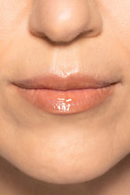 Load image into Gallery viewer, Casual Mama Lip Butter
